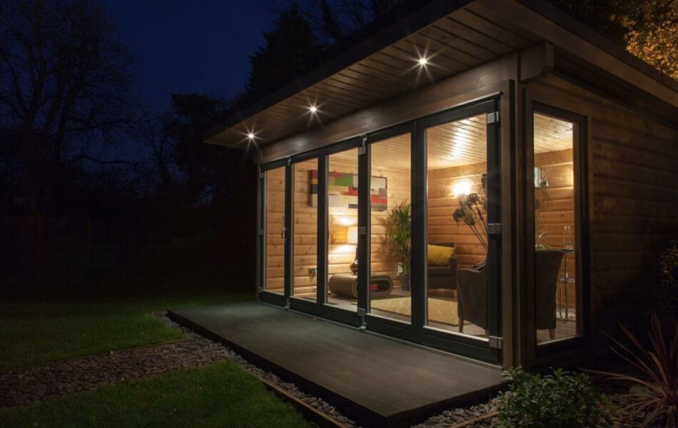 Contemp-Side-with-doors-closed