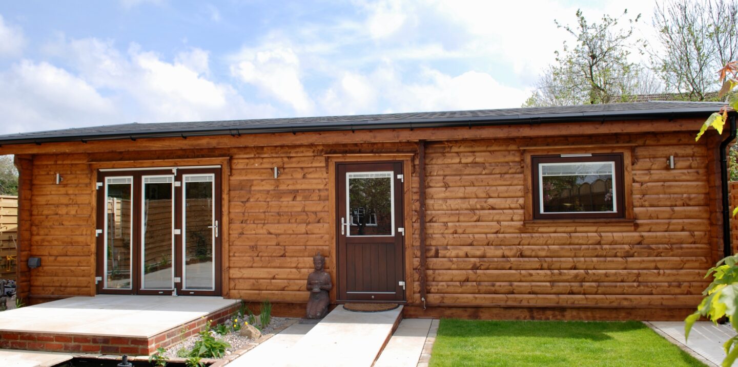 DSC 0100 Herts annex