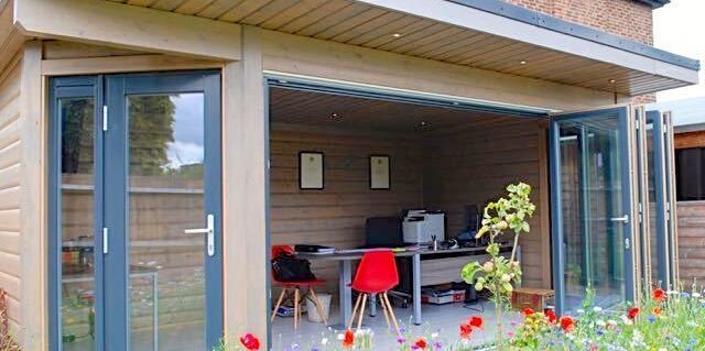 Surrey Garden Interior Low Res 1